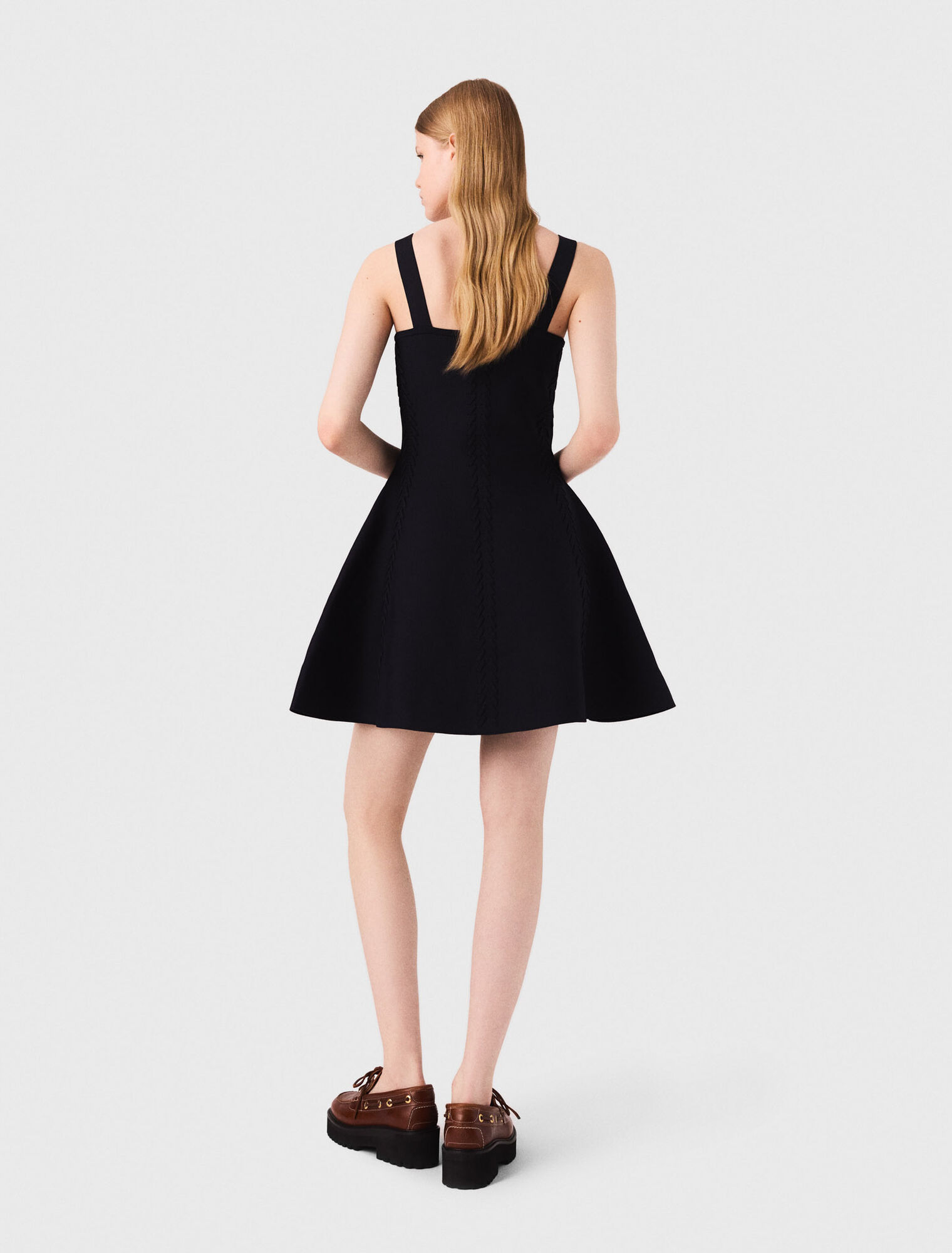Short knitted babydoll dress 