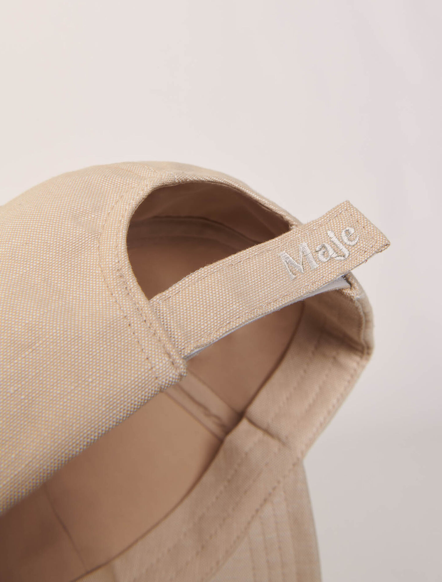 Linen hat