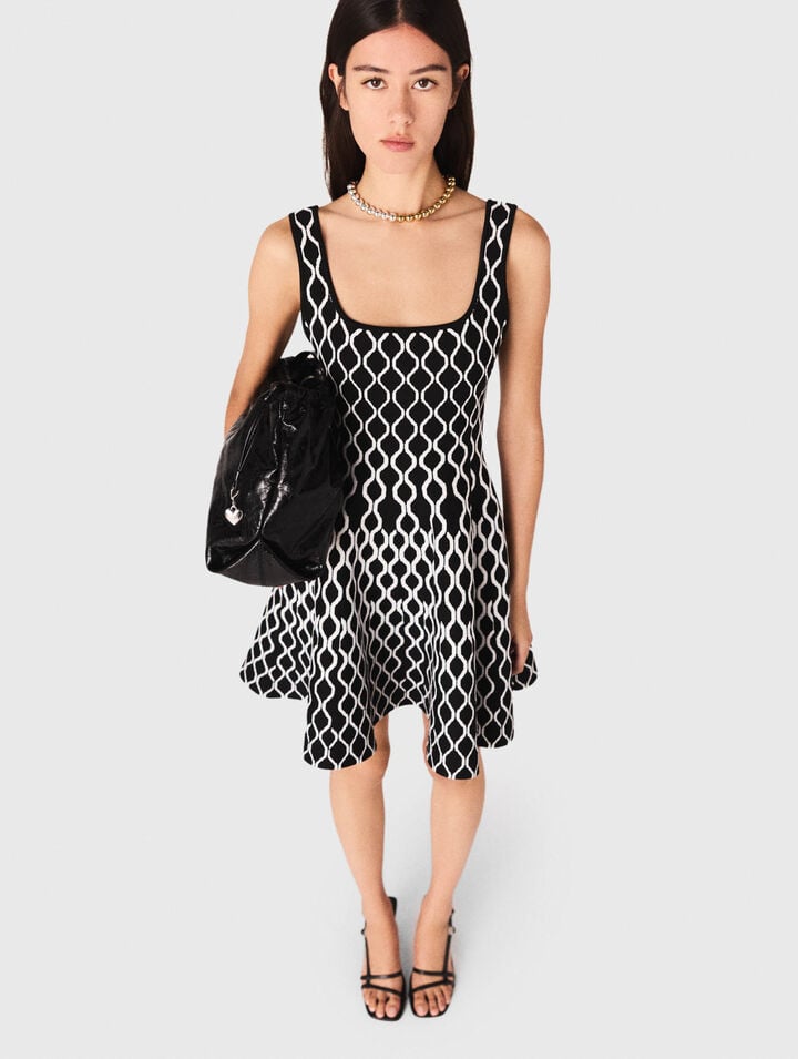 Mini patterned knit dress