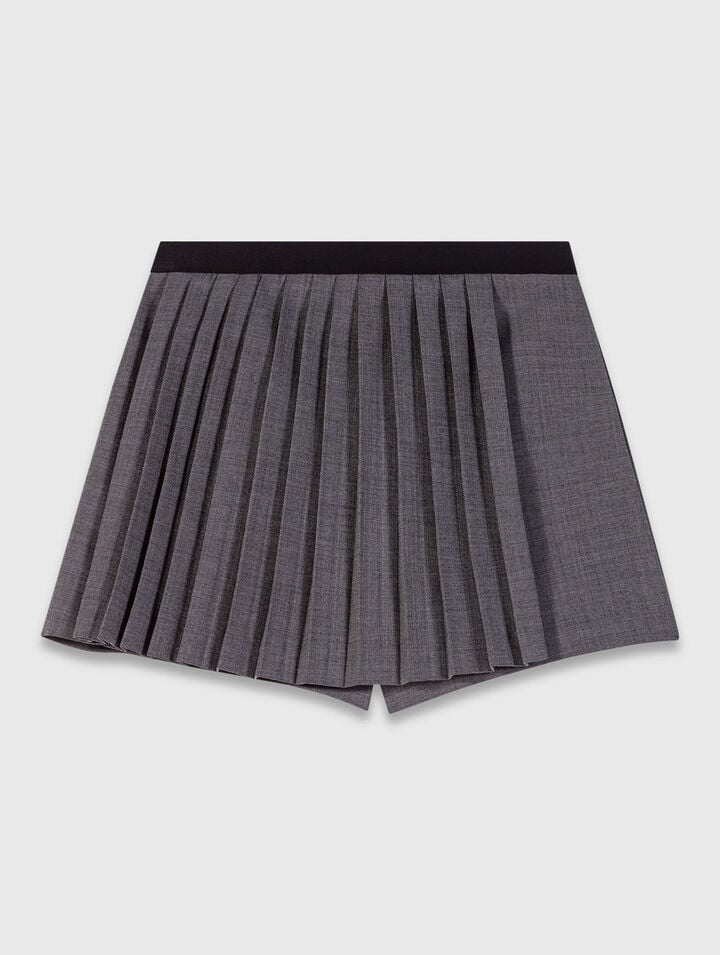 Pleated skort