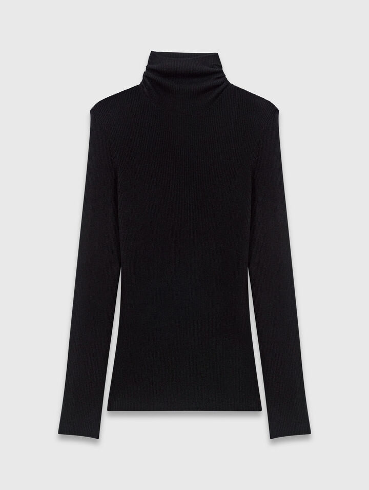 Second-skin sweater with a high neck