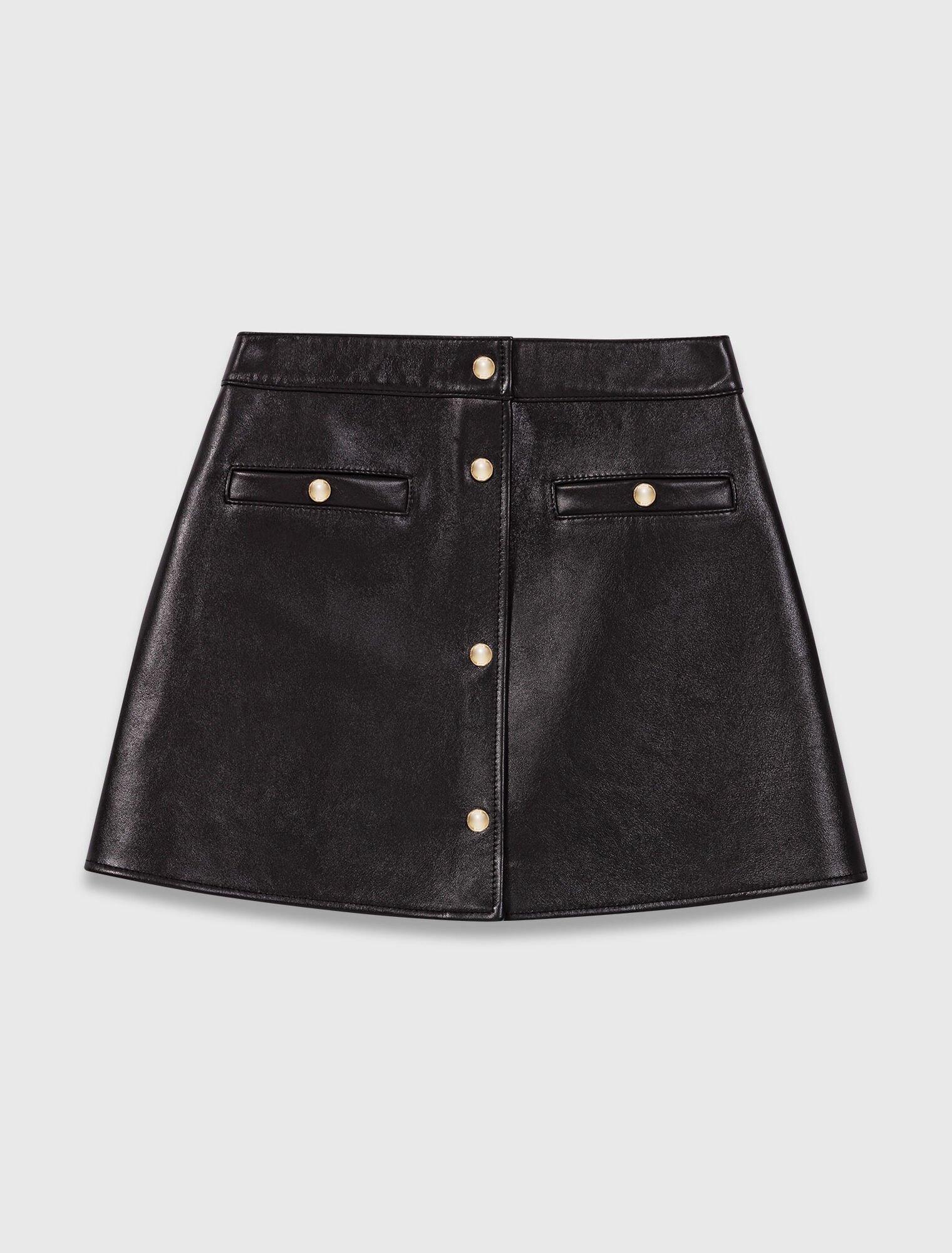 Short leather skirt