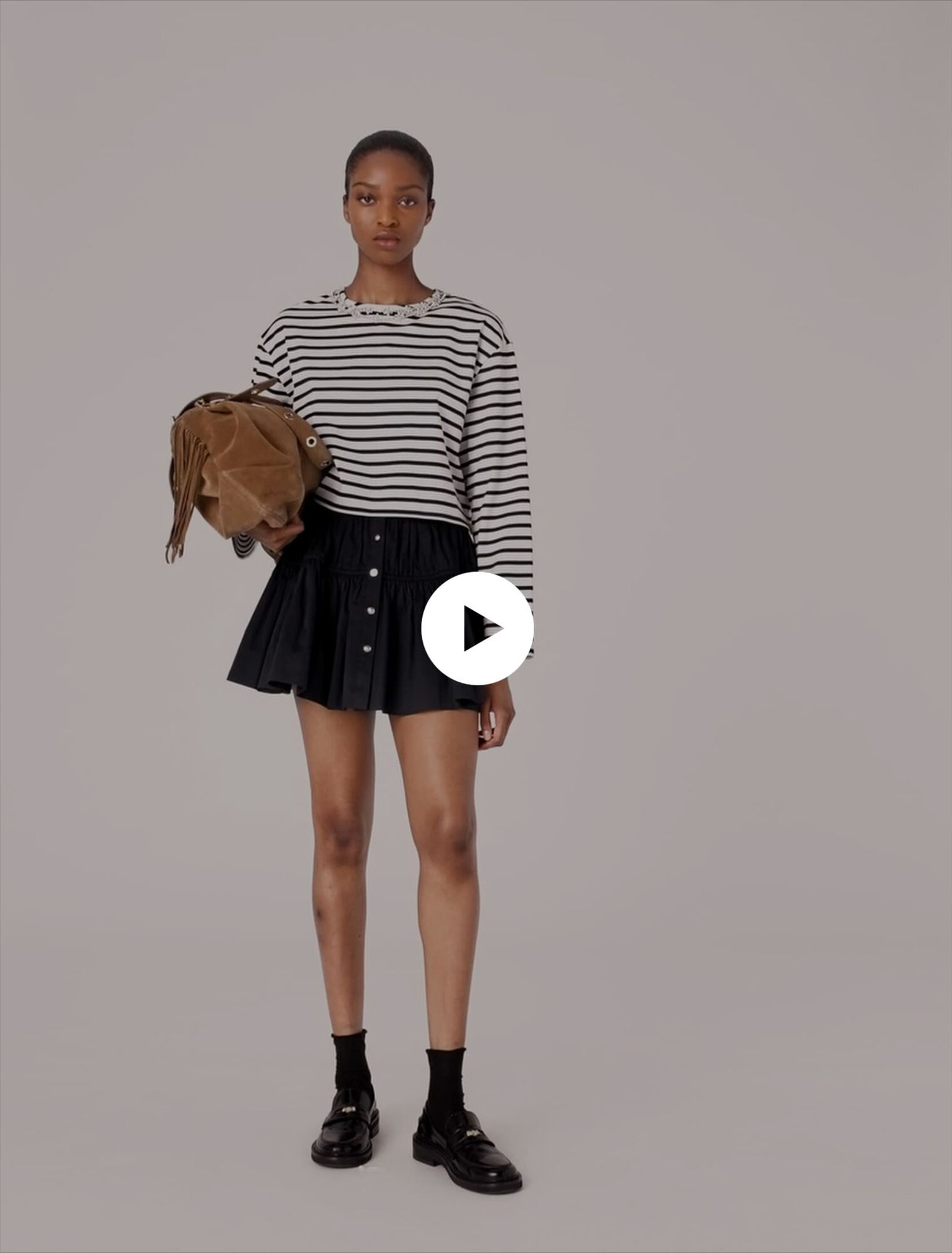 Striped long-sleeved T-shirt