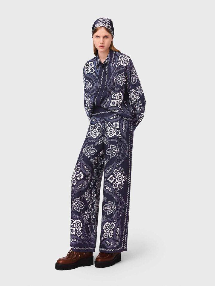 Flowing bandana print pants